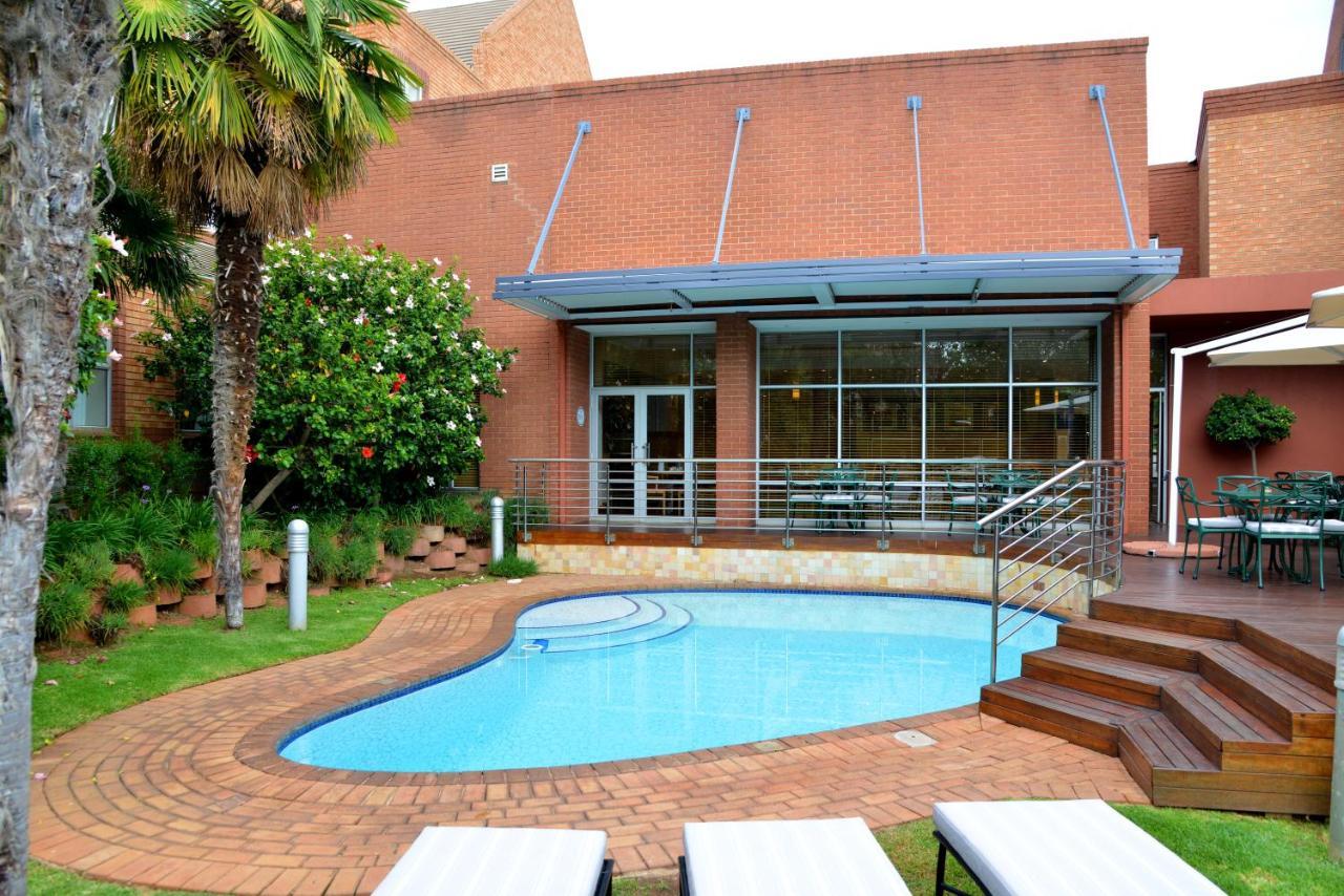 Road Lodge Sandton Johannesburg Exterior photo