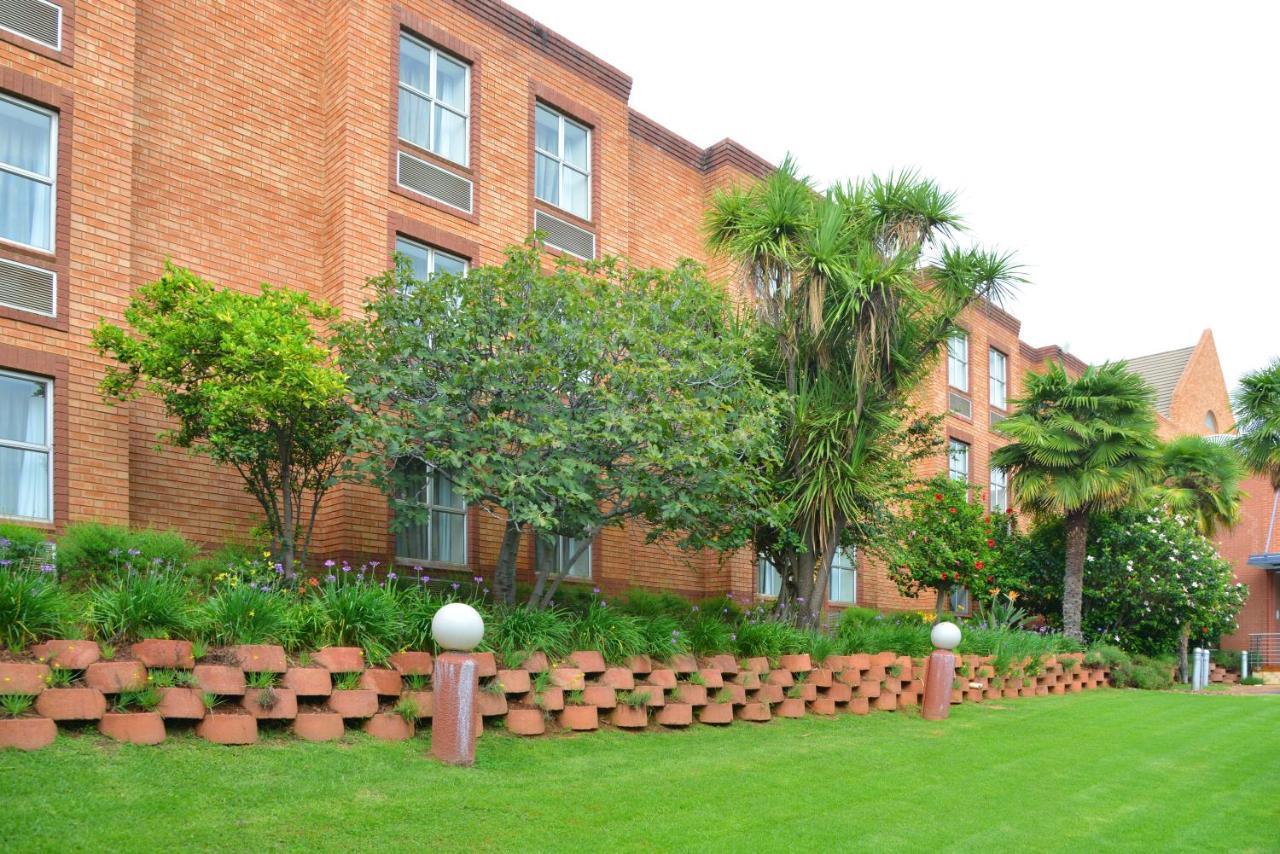 Road Lodge Sandton Johannesburg Exterior photo