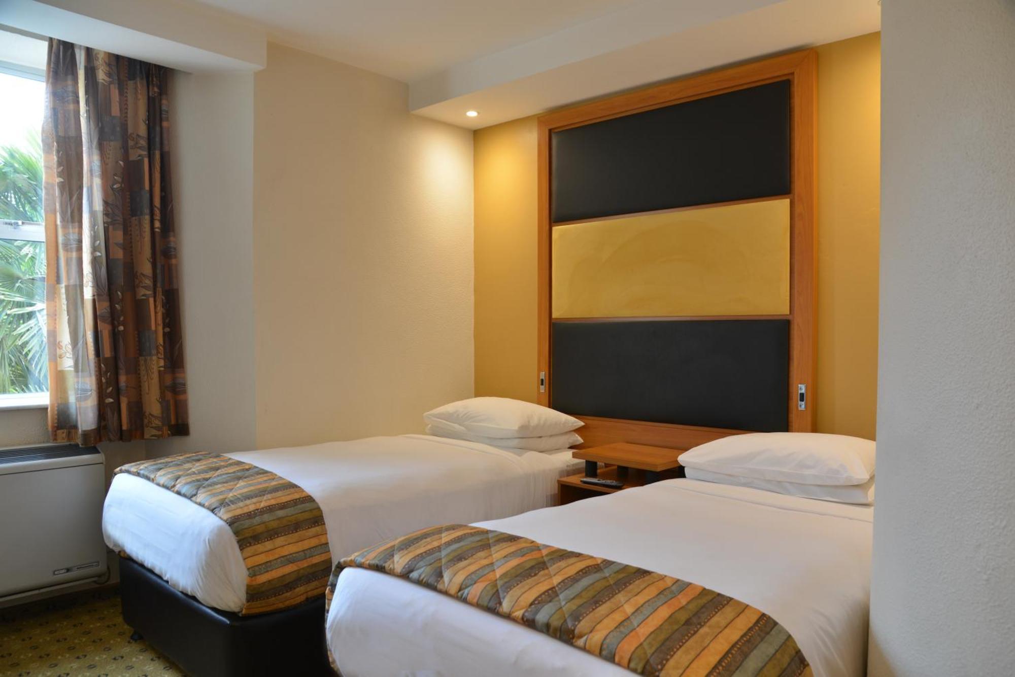 Road Lodge Sandton Johannesburg Room photo
