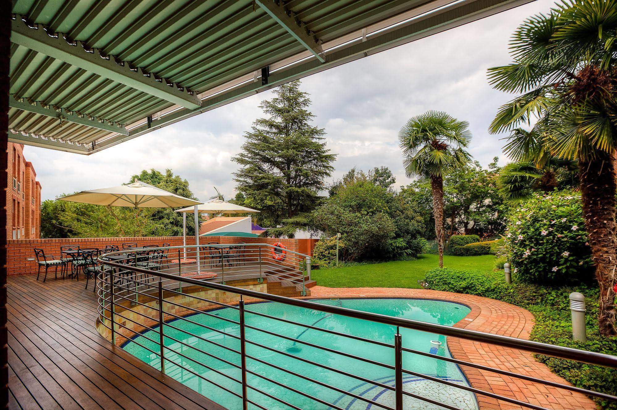 Road Lodge Sandton Johannesburg Exterior photo